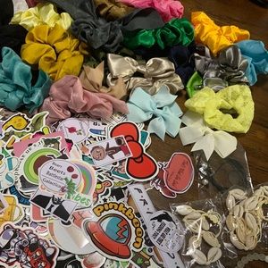 VSCO girl starter pack